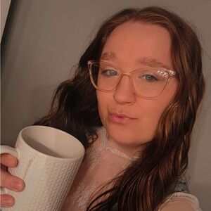 Meet your Posher, Haille